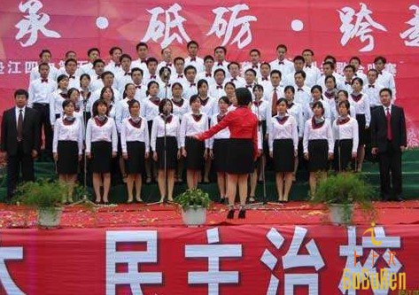 涪陵五中校服样衣定做流程